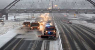 شركات الطيران الأمريكية تلغي آلاف الرحلات قبيل عاصفة شتوية