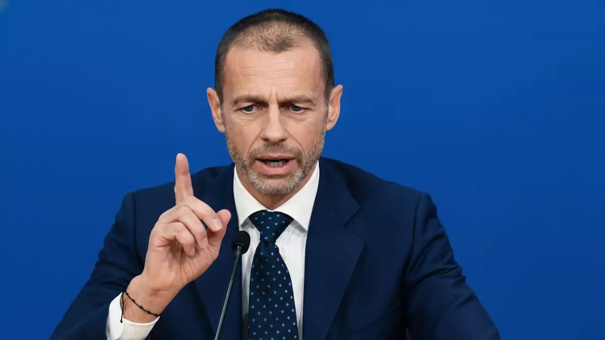 فضيحة مالية: رئيس يويفا يحصد 21.6 مليون يورو براتب قفز 108%... والجماهير تطالب بالمحاسبة!