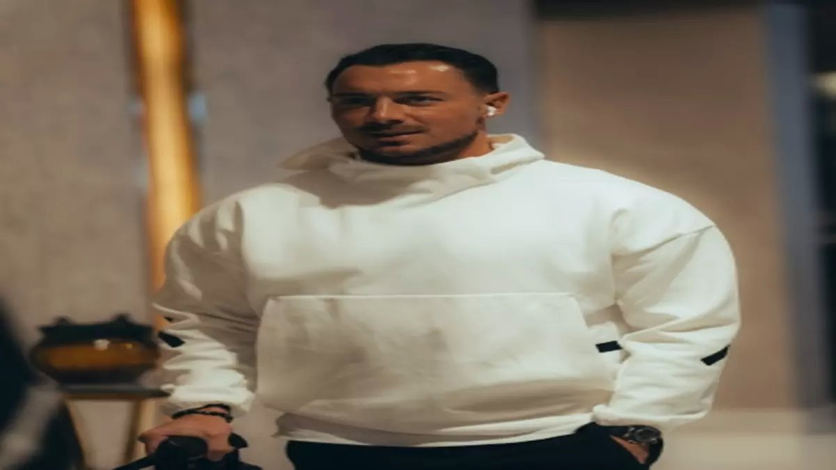 عاجل: مدرب الأهلي يايسله يهرب من تبوك بسبب البرد ويكشف سر الثلاثية التاريخية!