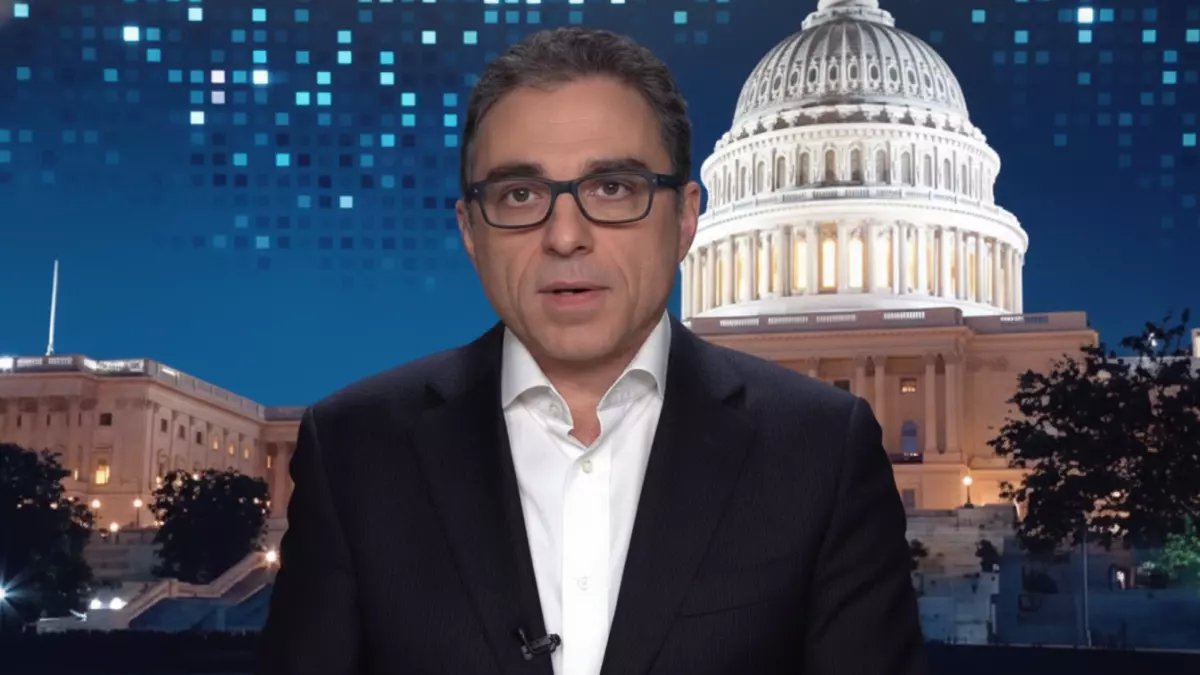 صادم: سجين سياسي يكشف "الهيكل الفارغ" لإيران... مقارنة مدمرة بصدام حسين!