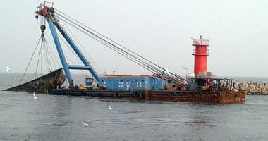 الصين تسلم للفلبين 17 بحارا تم إنقاذهم بعد غرق سفينتهم