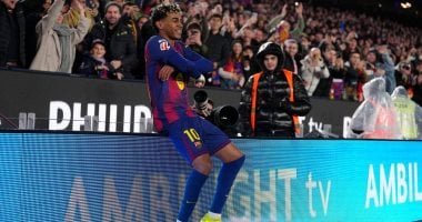 لامين يامال يبدع فى ثلاثية برشلونة ضد ريال أوفييدو وينفرد بالقمة.. فيديو