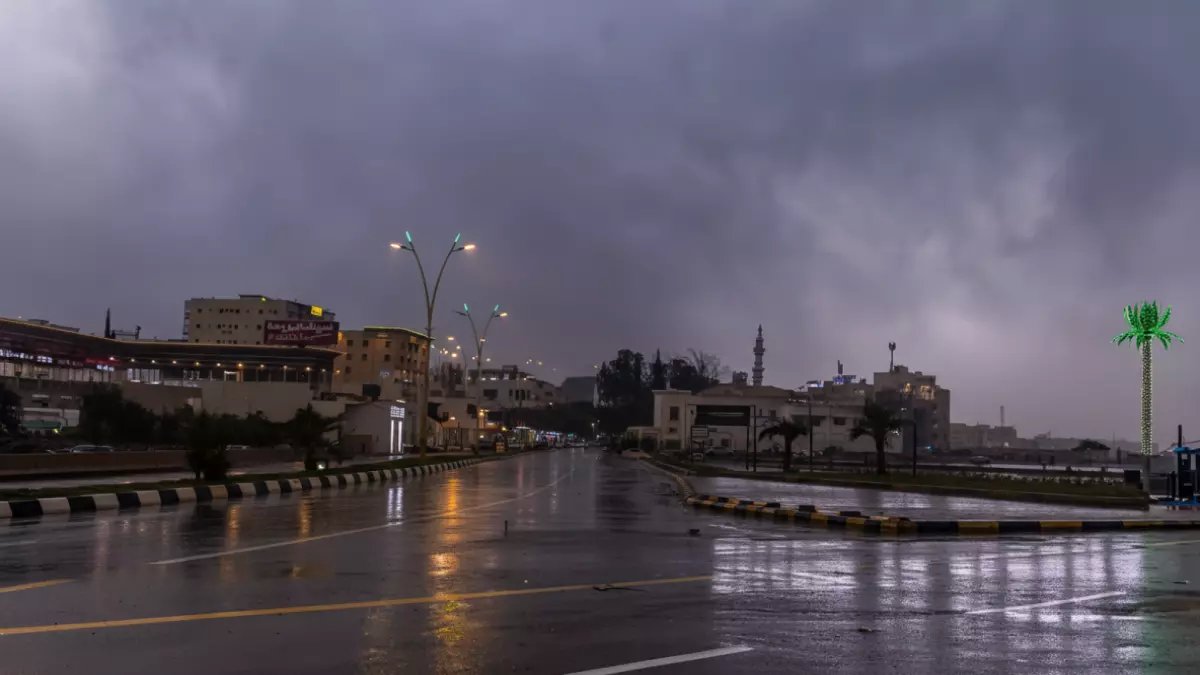 تحذير عاجل من هيئة رسمية.. المركز الوطني للأرصاد يعلن حالة طوارئ جوية في 5 محافظات بسبب صواعق مدمرة