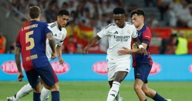 فينيسيوس جونيور يمهل ريال مدريد حتى نهاية أبريل لتجديد عقده