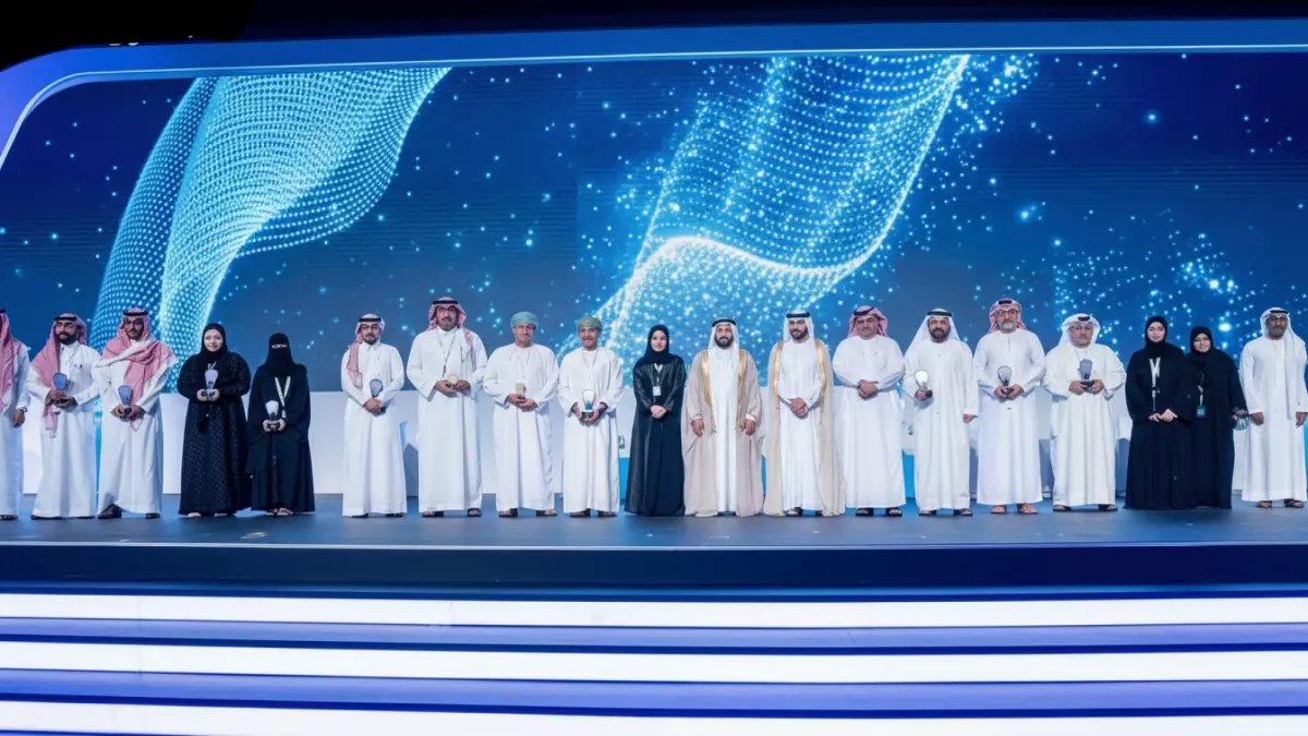 عاجل: فرصتك للعمل في سلطنة عمان مع مجموعة الفطيم العالمية… رواتب غير مسبوقة تناسب الجميع والتفاصيل هنا!