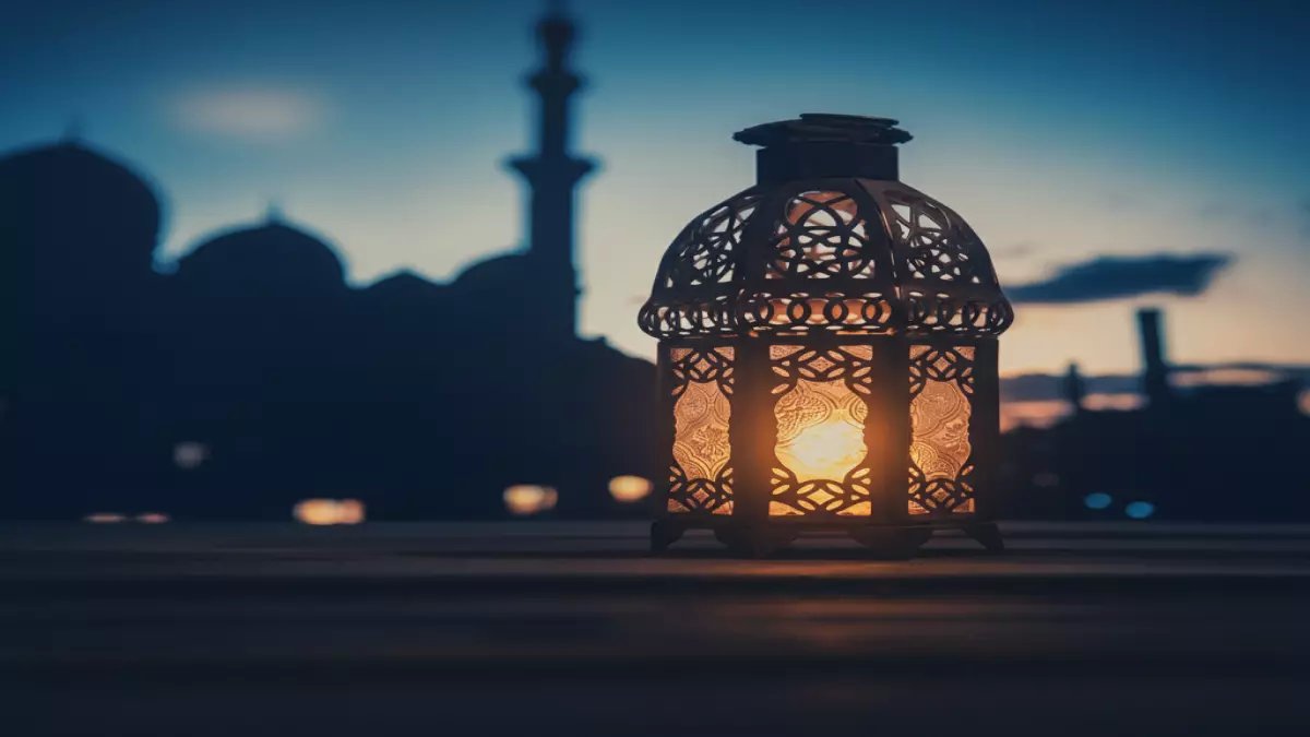 عاجل: موعد رمضان 2026 يُحدد رسميًا… والمفاجأة في عدد ساعات الصيام!