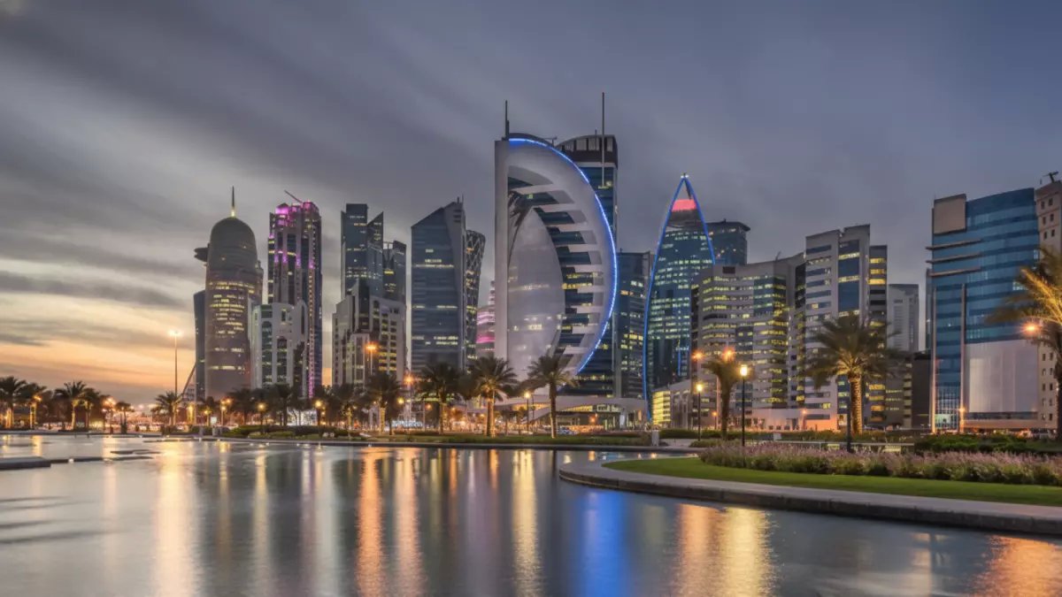 حصري: القائمة الكاملة للمهن التي تستطيع استقدام عائلتك إلى قطر… إجراءات أسرع ومفاجآت لعام 2026!