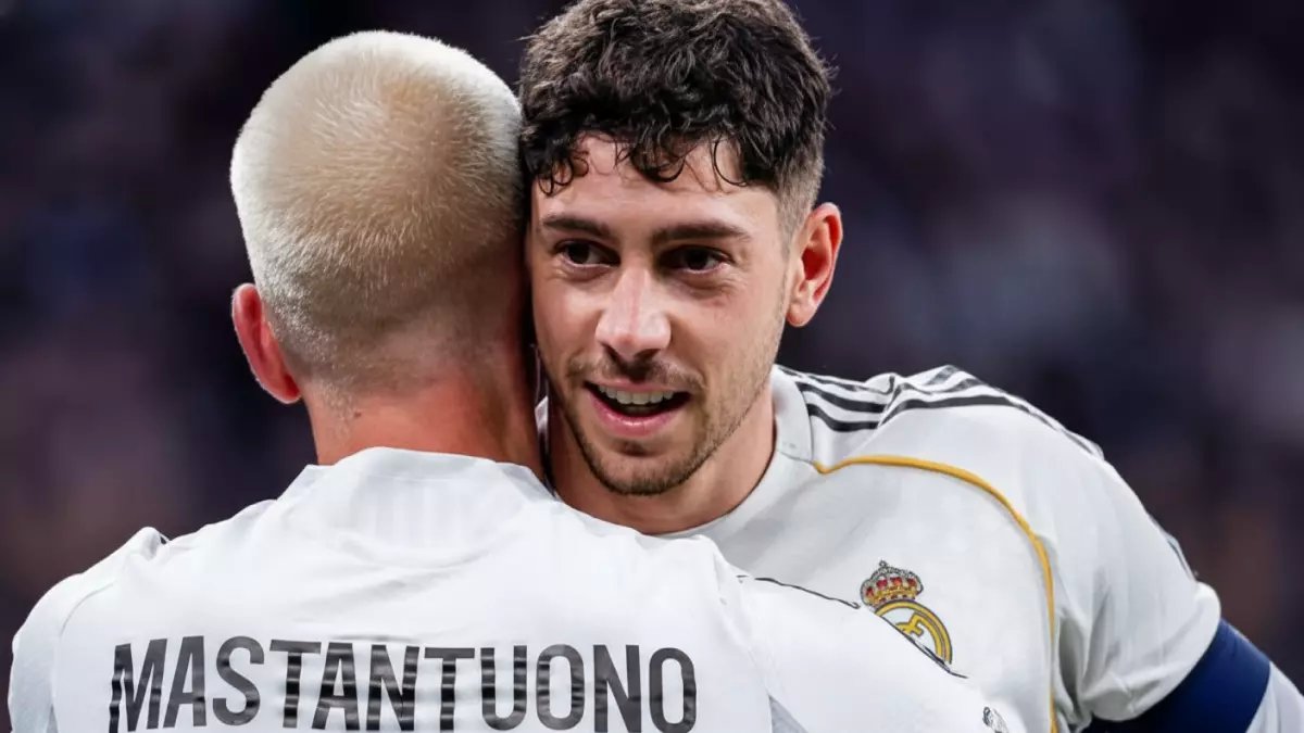 حصري: ماستانتونو يكشف السر وراء علاقته بفالفيردي... "شخص مذهل جداً وإضافة حقيقية!"