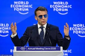 ماكرون في دافوس