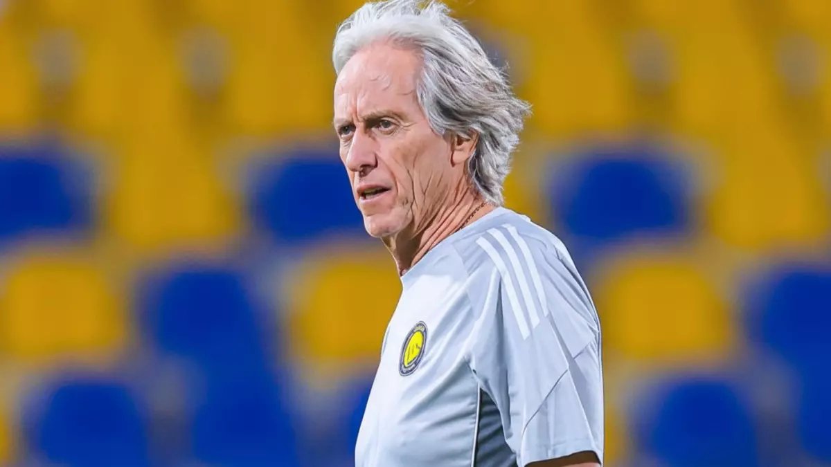 خيسوس يصدم الجميع: قرار غير متوقع بعد الانتصار الثالث... هل يغير استراتيجية النصر؟