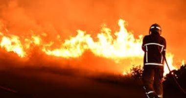 إجلاء مئات السكان فى أستراليا بسبب انتشار حرائق الغابات جنوب وشرق البلاد