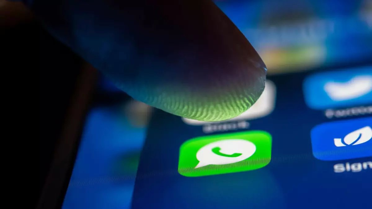 حصري: واتساب يطلق ميزة ثورية تمنع ضياع محادثاتك للأبد… شاهد كيف تحول هاتفك إلى أرشيف ذكي!