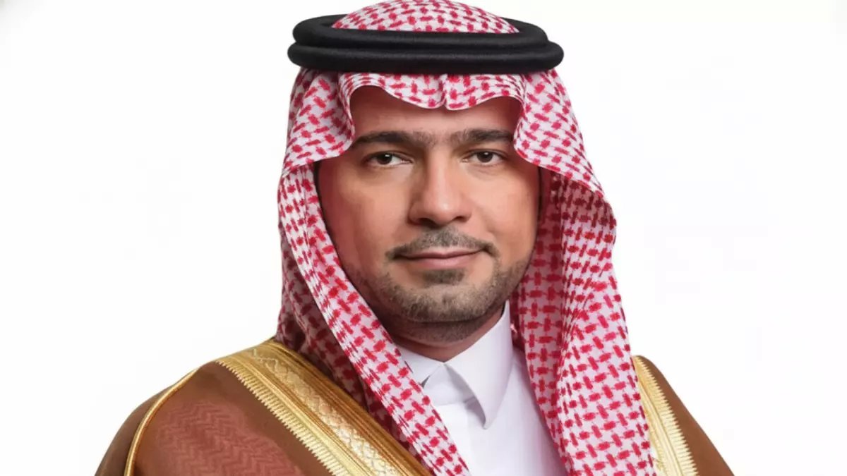 عاجل: الحقيل يعلن قفزة تاريخية.. 66% من السعوديين يملكون منازلهم ومليون مستفيد من الدعم!