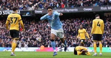 عمر مرموش فى اختبار أوروبي مع مانشستر سيتي ضد جالاتا سراي