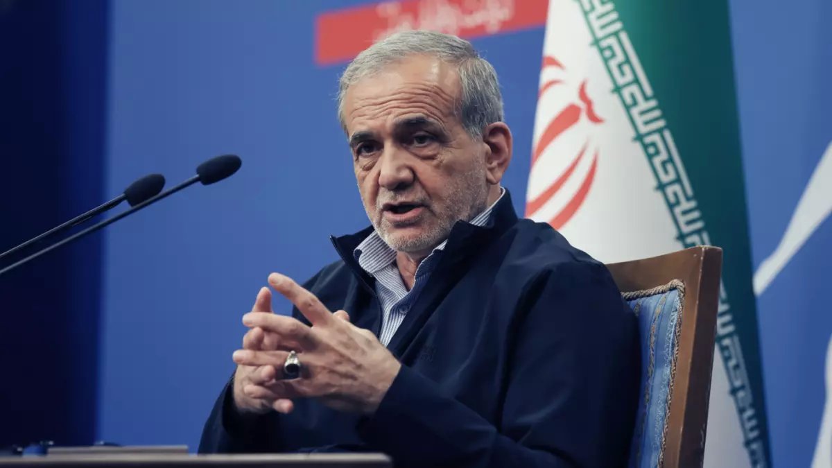 عاجل: اتصال سري بين بزشكيان وبن سلمان يكشف التحدي المباشر لترامب... تفاصيل صادمة!