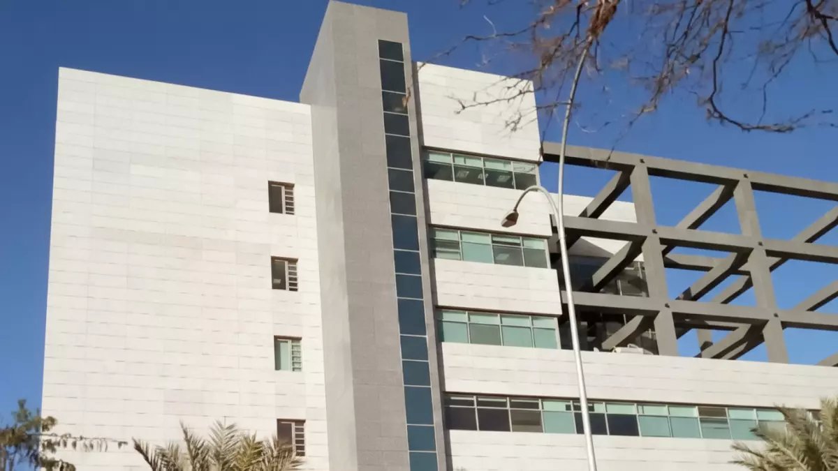 عاجل: وزارة الصحة تحسم الجدل وتمنع الإجازات "بأثر رجعي" نهائياً… إلا في 4 حالات إنسانية فقط!