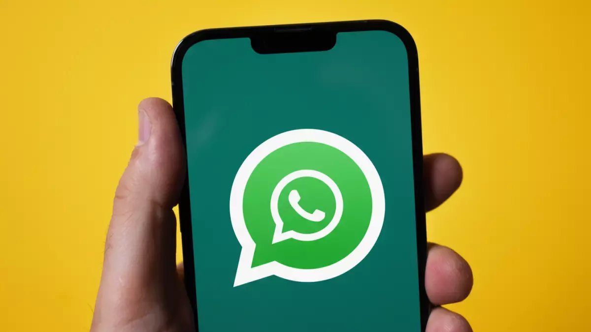 عاجل: واتساب يطلق خاصية سرية تمنحك قوة التحكم في المجموعات… كيف ستغير طريقة تواصلك للأبد؟