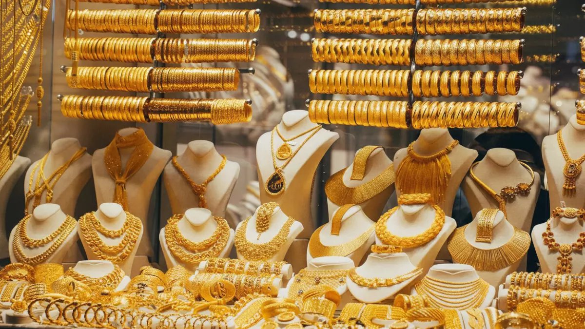 عاجل: انفجار مفاجئ في أسعار الذهب خلال ساعات.. العرسان في حالة ذهول والأرقام تكشف صدمة 75 جنيها للجرام!