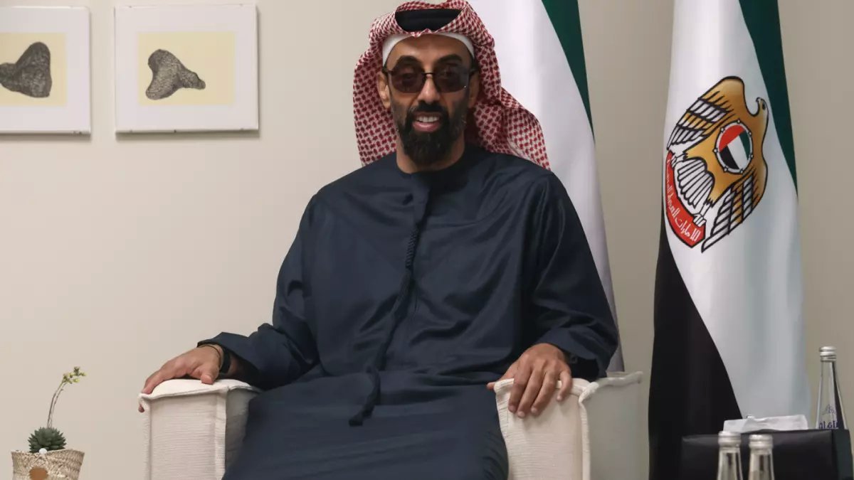 عاجل: وزير سعودي يكشف حقيقة الأزمة مع الإمارات... "طحنون بن زايد يدخل المملكة متى شاء بلا استئذان!"