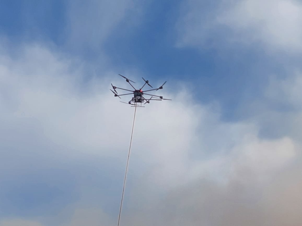 استخدام درون لإطفاء حريق منشأة ناصر