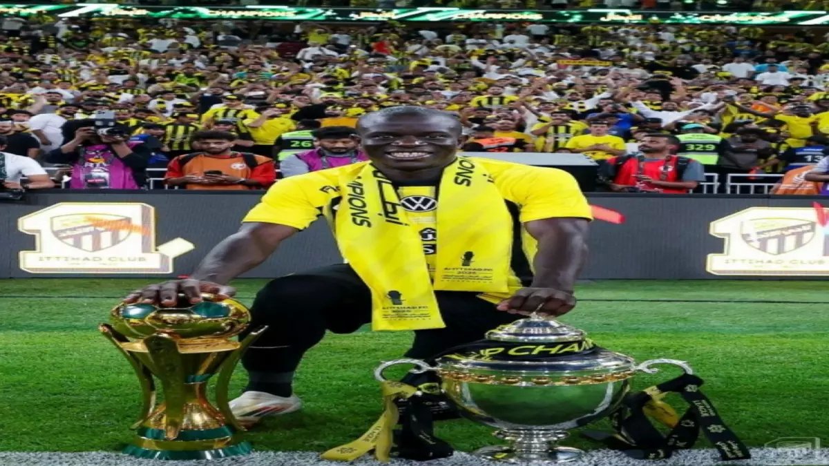 عاجل: الساعات الأخيرة لكانتي مع الاتحاد... فنربخشة يخطف النجم الفرنسي والقرار خلال ساعات!