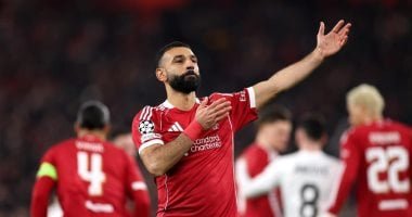 عودة الملك.. محمد صلاح حديث صحف إنجلترا بعد تألقه مع ليفربول