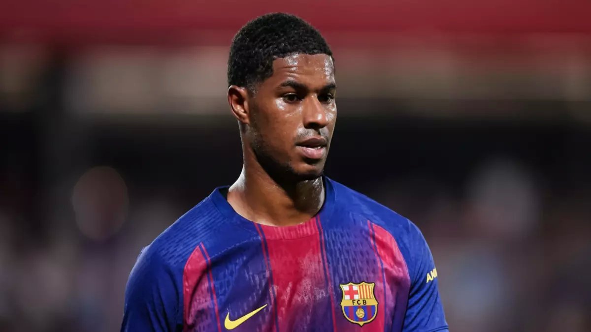 عاجل: راشفورد يحطم رقم ميسي التاريخي بطريقة مذهلة... أول لاعب يحقق هذا الإنجاز منذ 5 سنوات!