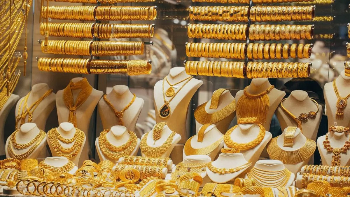 عاجل: صدمة في سوق الذهب! عيار 21 يقفز 700 جنيه في أسبوع… هل تصل الأسعار لـ 7000 جنيه قريباً؟