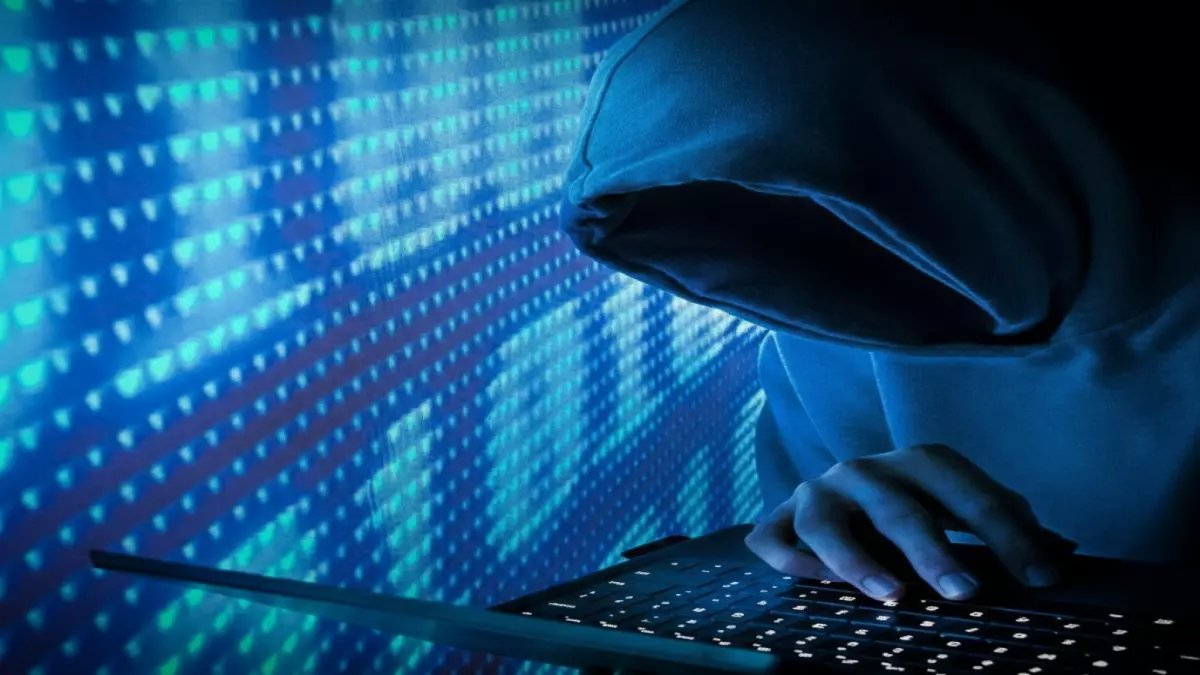 عاجل: أرقام طوارئ جديدة للإبلاغ عن الجرائم الإلكترونية - حمايتك مضمونة 100%!