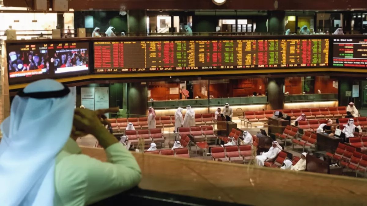 عاجل: طفرة تاريخية في بورصات الخليج… أرامكو تقفز 1.5% والنفط يحطم أرقام سبتمبر!