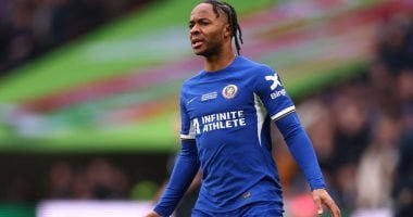 طلبات سترلينج تعطل انتقاله إلي نابولي