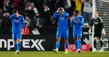 بنفيكا ضد الريال.. الملكى يدرس تدعيم خط الوسط بعد سقوط أبطال أوروبا