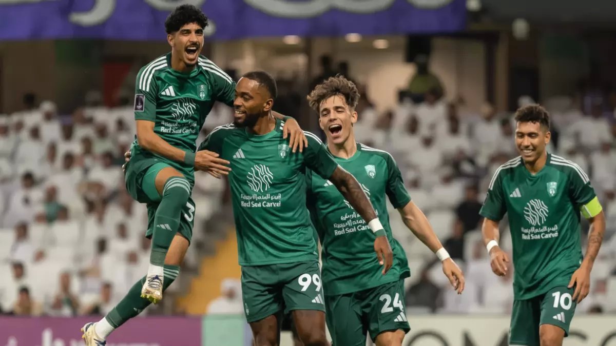 عاجل: الأهلي يخطف نجم الخليج عبد العزيز العليوة بـ «الشرط الجزائي»... صفقة القرن تكتمل خلال ساعات! ⚡