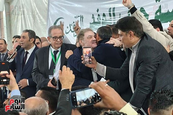 السيد البدوي يفوز برئاسة حزب الوفد