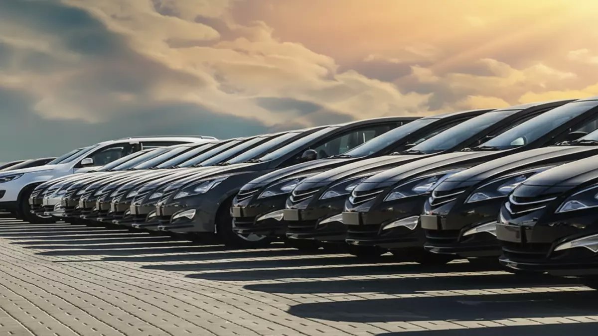 عاجل: انهيار صاعق في أسعار السيارات 2025 بمصر - تخفيضات تصل لـ290 ألف جنيه!