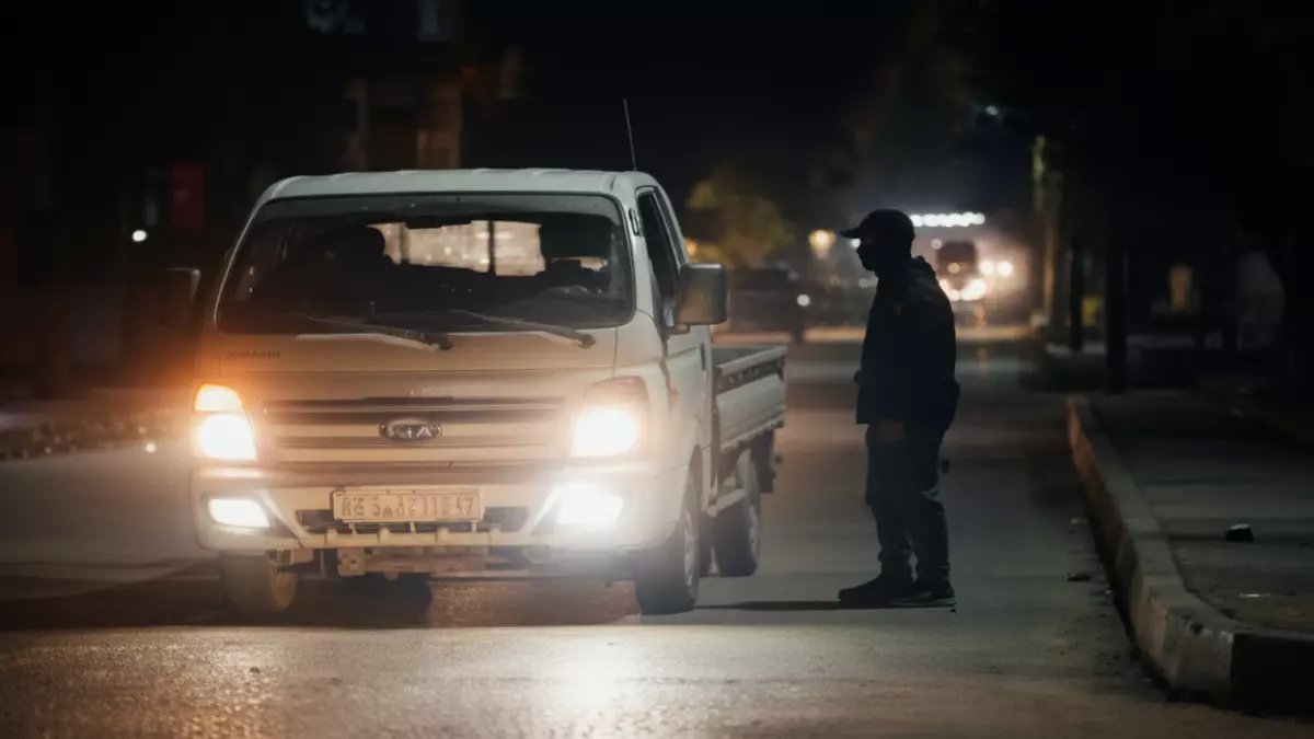 عاجل: اتفاق تاريخي ينهي الصراع في سوريا... أوروبا تتدخل رسمياً ودمشق و"قسد" توحدان القوات!