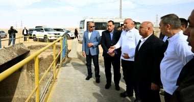 رئيس الوزراء يتفقد التشغيل التجريبى لمصنع شركة القناة للسكر والاستعداد لموسم البنجر