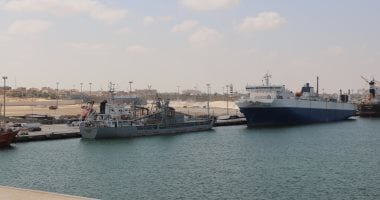 إعادة فتح ميناء العريش البحرى بعد تحسن الأحوال الجوية