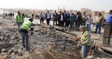 وداعاً«كوبرى الموت».. محافظ القاهرة يتابع إزالة كوبرى السيدة عائشة وتطوير المنطقة