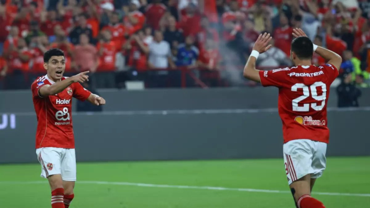 عاجل: مفاجأة مدوية من الأهلي... الشناوي على الدكة وشوبير أساسياً أمام يانج أفريكانز!