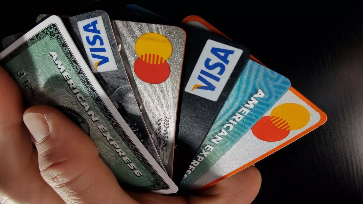 عاجل: البنوك المصرية تطلق سراح فيزتك من السجن! تقنية جديدة تنهي أزمة احتجاز البطاقات بنسبة 100%...