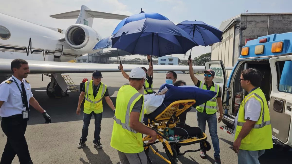 عاجل: طائرة الإخلاء الطبي السعودية تنقذ مواطناً من الفلبين - رحلة إنسانية تشهد عليها مانيلا!