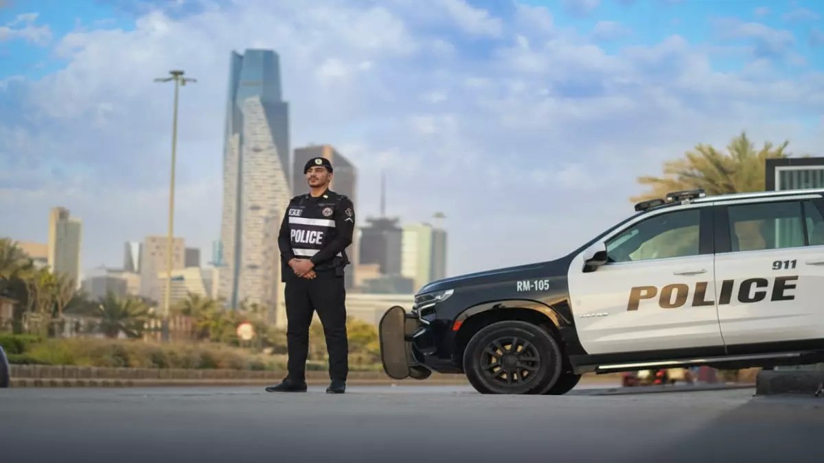 عاجل: السعودية تضبط 20 ألف مخالف في أسبوع واحد... والعقوبة صادمة: 15 سنة سجن ومليون ريال غرامة!