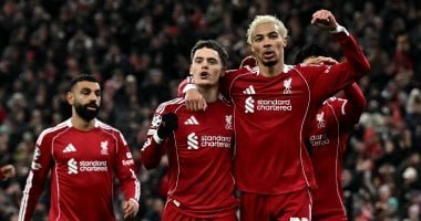 ليفربول ضد نيوكاسل يونايتد.. الريدز يتفوق 2 - 1 فى شوط أول مثير (فيديو)