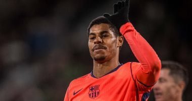 برشلونة يبتعد بصدارة الدوري الإسباني بعد الفوز على إلتشي بثلاثية