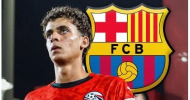 برشلونة يعلن تعاقده مع حمزة عبد الكريم خلال ساعات