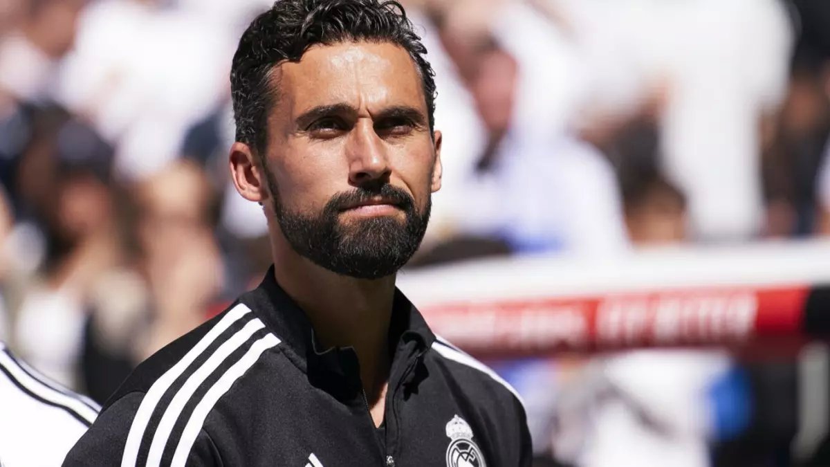 خلف الكواليس: من هم اللاعبون المقدسون في ريال مدريد الذين لن يلمسهم أربيلوا؟ نظام الجدارية السري يواجه اختباراً!