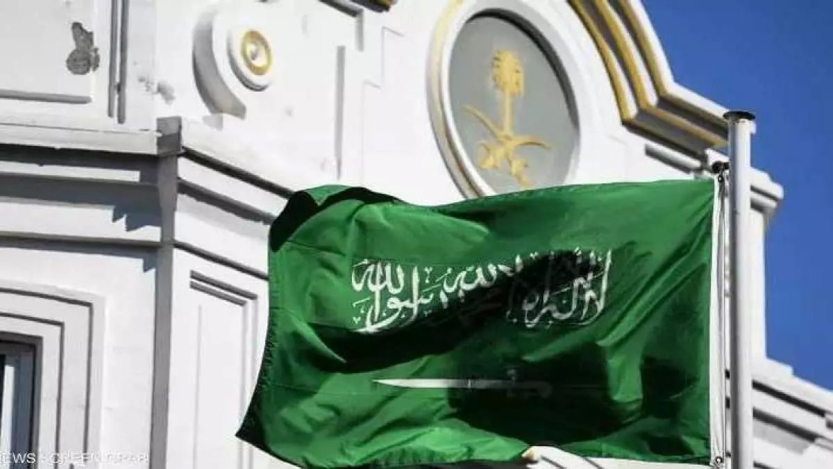 رسمي: قرار تاريخي من محمد بن سلمان يلغي المقابل المالي لجميع الوافدين في السعودية... مفاجأة تغير حياة الملايين وتدعم رؤية 2030!