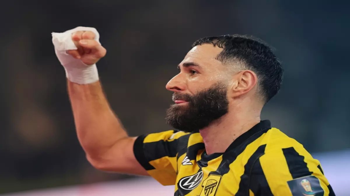 عاجل: محمد نور يؤكد رحيل بنزيما من الاتحاد بنسبة 98%... والسبب صادم!