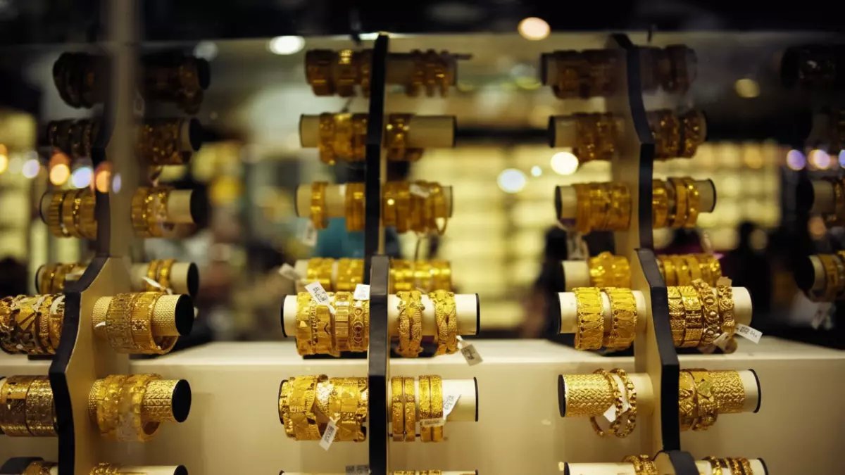 انهيار مدوي للذهب: انخفاض 47 ريال للجرام في السعودية... أسوأ كارثة منذ 1983!